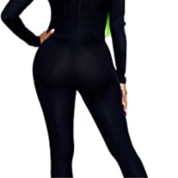 Leg Avenue Glow In The Dark Skeleton Bodysuit Halloween Costume - Picture 5 of 15